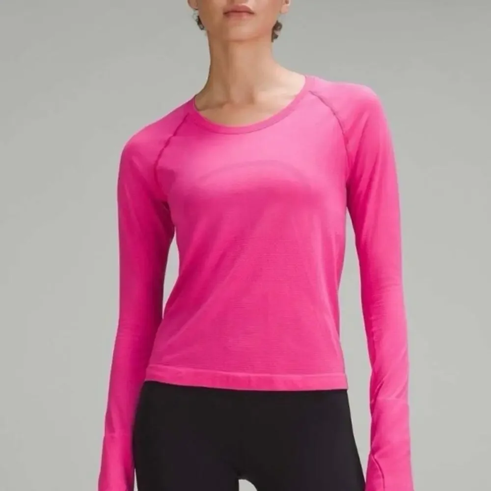 Lululemon Swiftly Tech Long Sleeve Running Shirt Race Length Sonic Pink STAINS